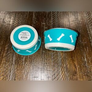 Puppy bowls